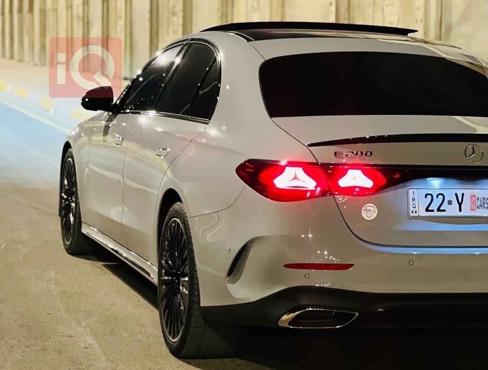 مێرسێدس بێنز E-Class